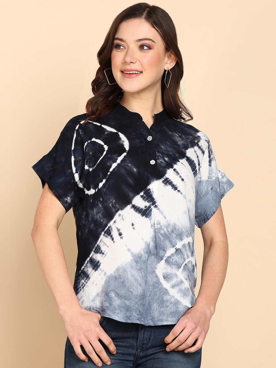 fitted tie dye shirt