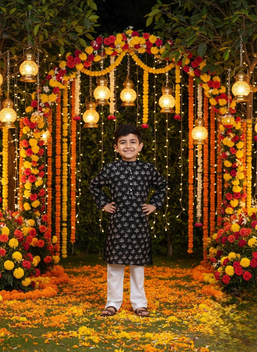 Boy Ethnic Wear Cotton Kurta Payjama Suit (K11083)