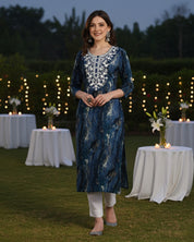Women Embroidered Printed Rayon Straight Kurta (W1511)