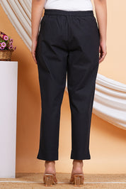 Women Black Cotton Solid Casual Pant (W1518)