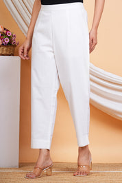 Women White Cotton Solid Casual Pant (W1519)
