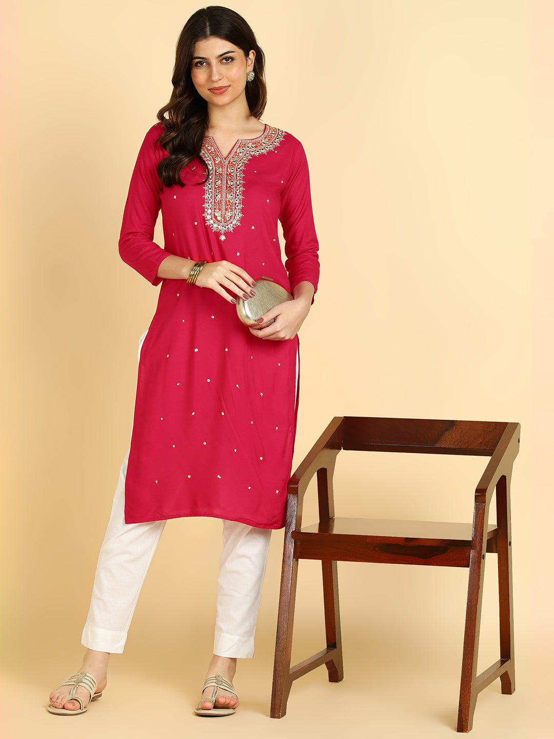 Women Casual Rayon Straight Embroidered Kurta (W1670)