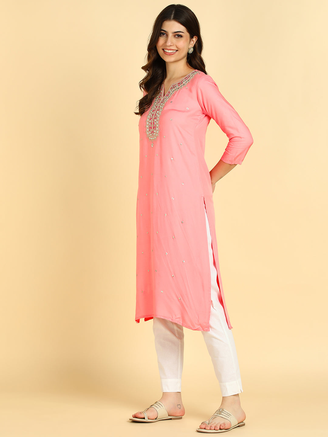 Women Casual Rayon Straight Embroidered Kurta (W1672)