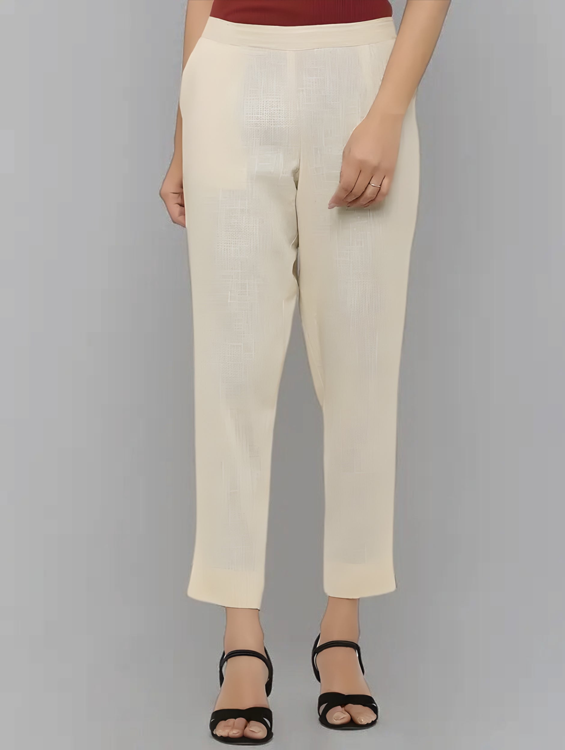 Women Off White Cotton Solid Casual Pant (W1053)