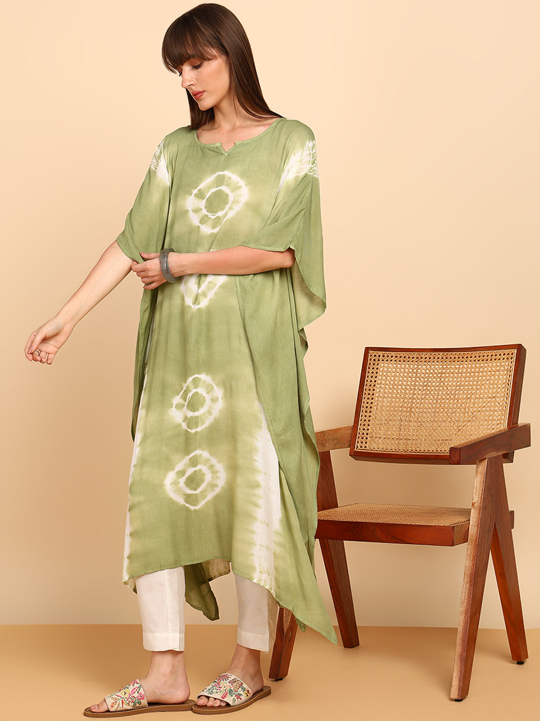 Women Hand Tie & Dye Rayon Crepe Kaftan (W1758)