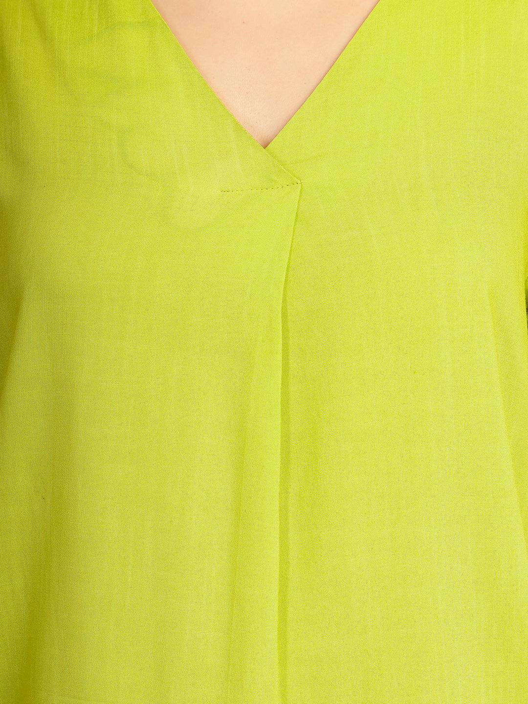 Women Green  Solid Camric Casual Top (W1825)