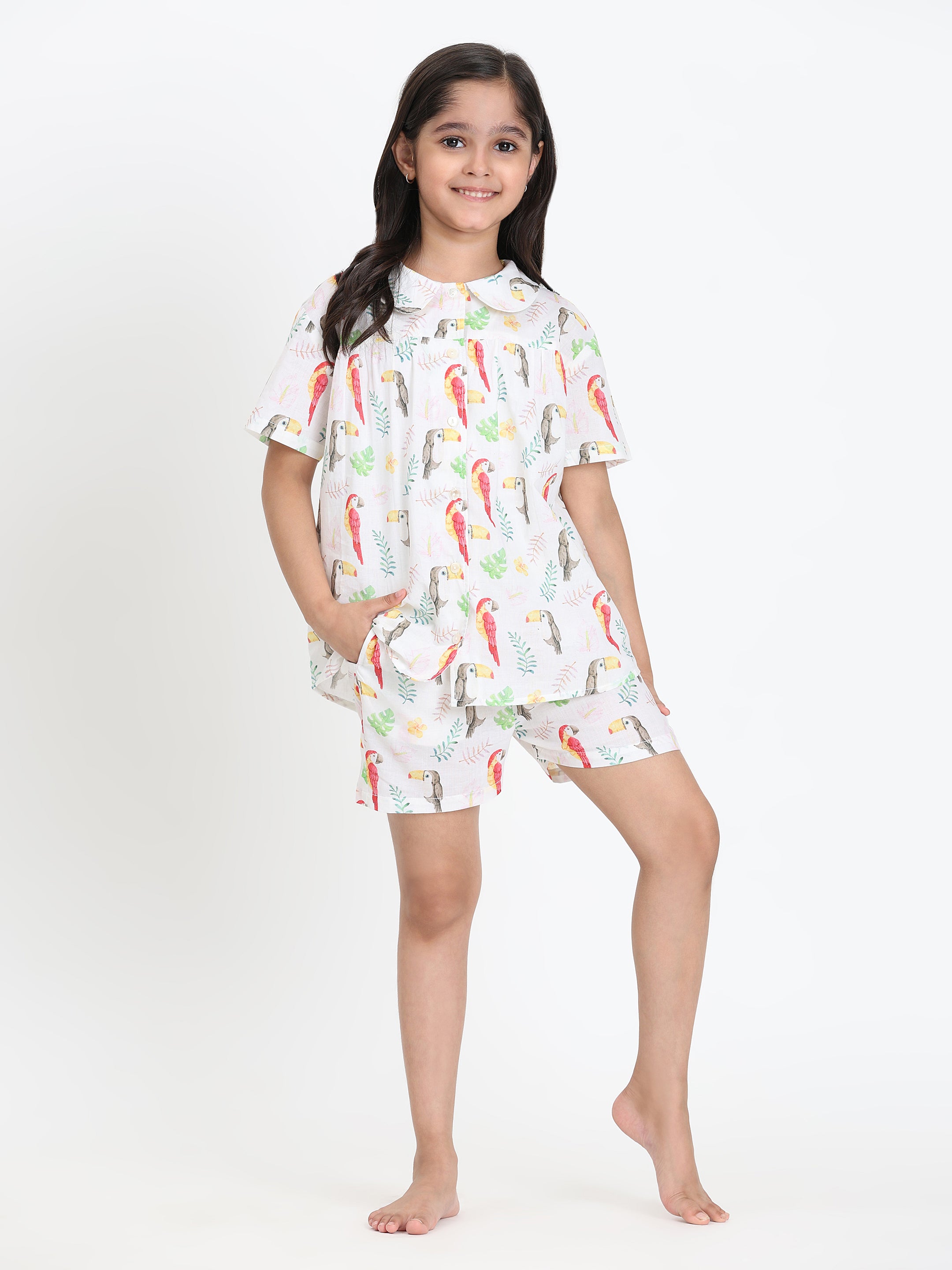 Women Printed Shirt With Matching Kids Shirt & Shorts Set Mother Daughter Combo (COMBOMD9030)