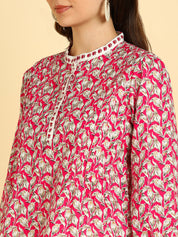 Women Casual Block Printed Cotton Regular Fit Top (W1683)