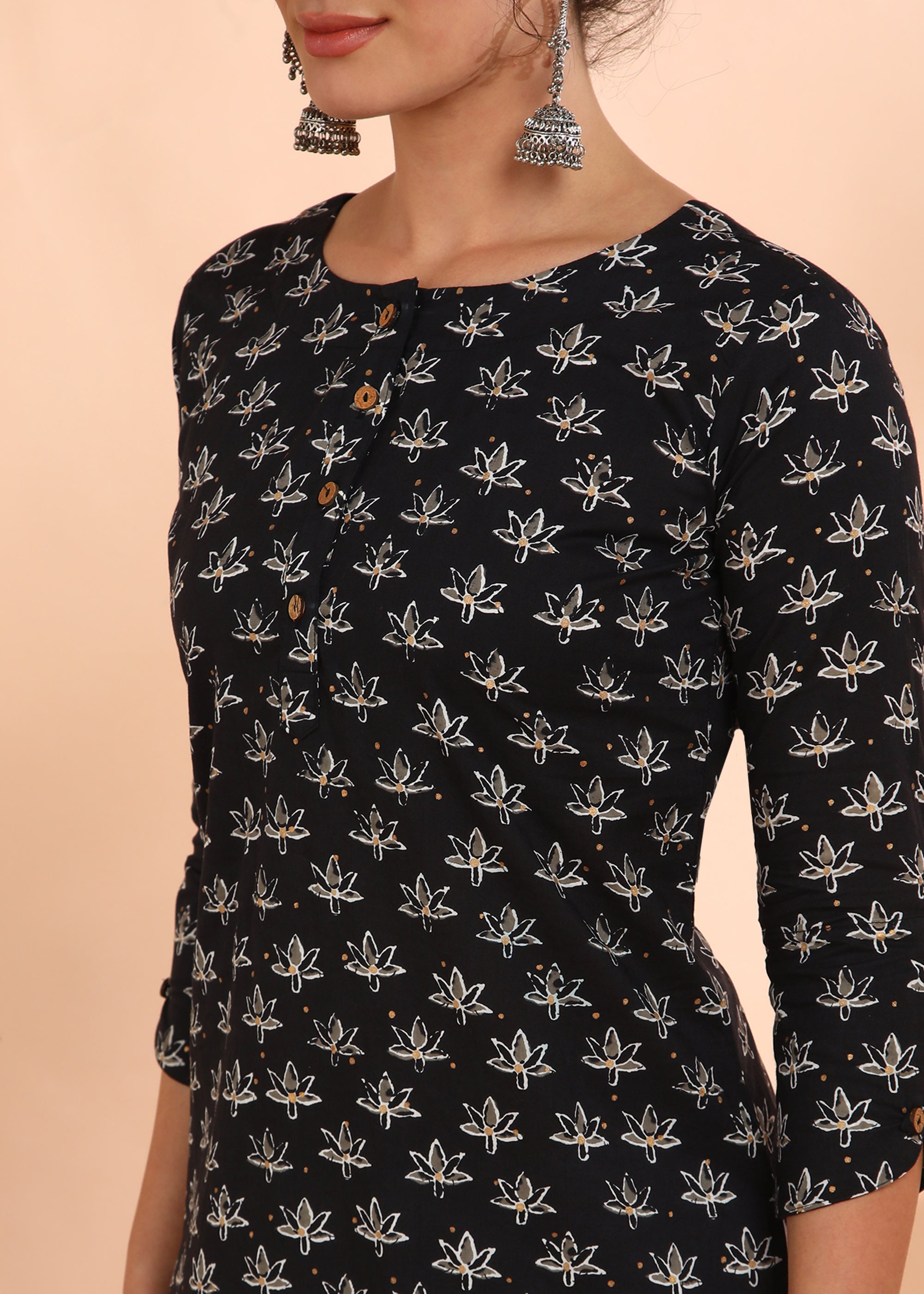 Women Printed Kurta With Matching Kids Kurta Set Mother Daughter Combo (COMBOMD9027)